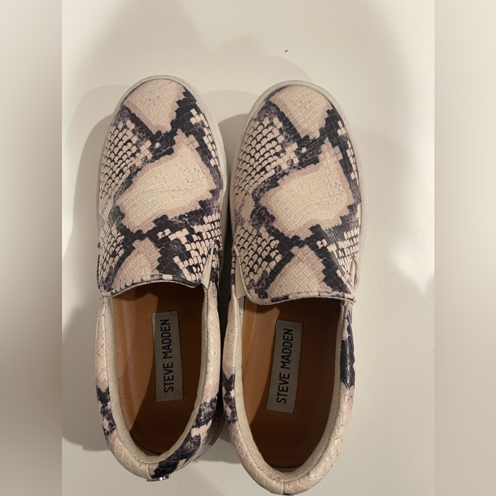 Steve Madden slip ons snakeskin